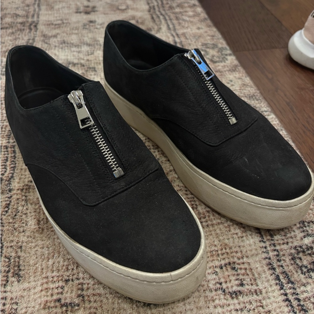 Vince women’s sneakers